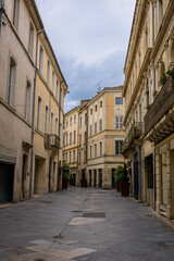 Fototapeta premium Dans les rues de Nîmes dans le Gard en France