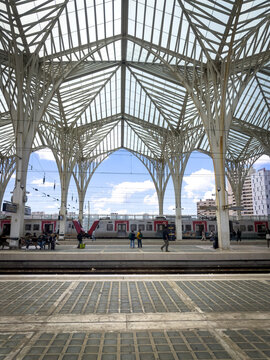 train at the station in Portugal