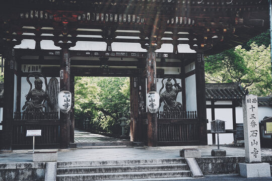 滋賀県 石山寺