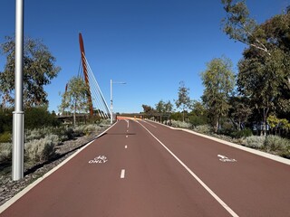Dedicated Shared Walking and Cycling Pathway for Active Transport © Isabelle