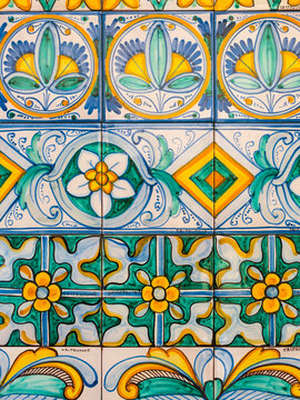 Italy, Sicily, Caltagirone, majolica at the staircase Santa Maria del Monte