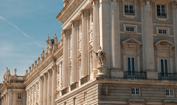 Madrid's Palace Sides