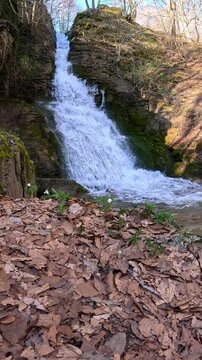 Waterfall at the source of the Tiber River, Balze, italian Appennines	Slow motion
