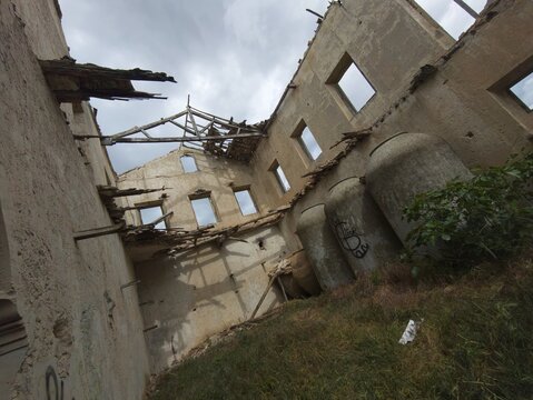 Abandoned rural house in depopulated village of Spain