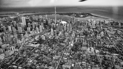 Naklejka premium Twilight Over Toronto. Stunning Aerial View from Helicopter