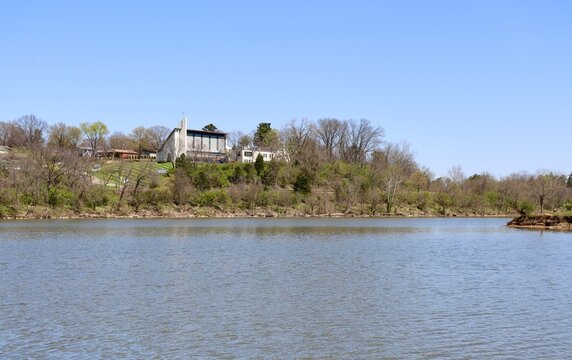 The peaceful lake in the village park.