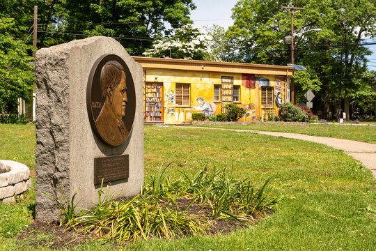 Historic 1947 Edison Centennial Plaque at Menlo Park in Edison, New Jersey, commemorating inventor Thomas Edison and his contributions to technology and innovation.