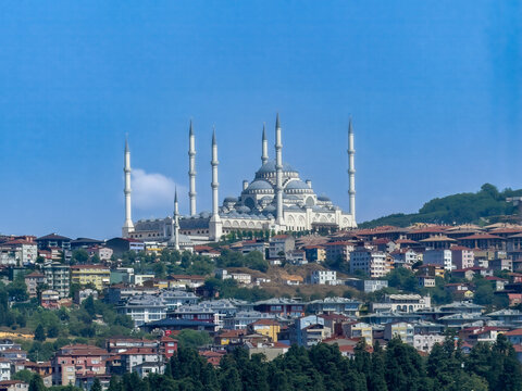 Istanbul, Turkey - July 20, 2024: City views. The magnificent Grand Camlica Mosque, Buyuk Camlica Camii, on the Asian side of Istanbul. The largest mosque is designed in a modern interpretation of cla