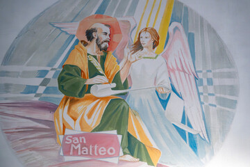 Obraz premium Fresco of The tetramorph, symbolizing the four evangelists with their attributes: the angel for Matthew.