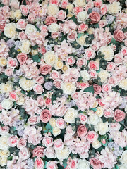 Fototapeta premium Pink and White Floral Wall Backdrop for Wedding Decoration