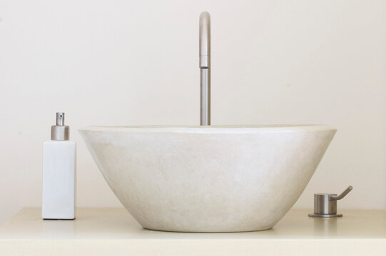 Washbasin