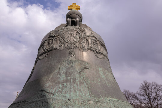 The Tsar Bell is a monument of Russian bell art of the XVIII century. A huge bell on the territory of the Moscow Kremlin. The broken bell. The bell made of bell bronze split during the fire.