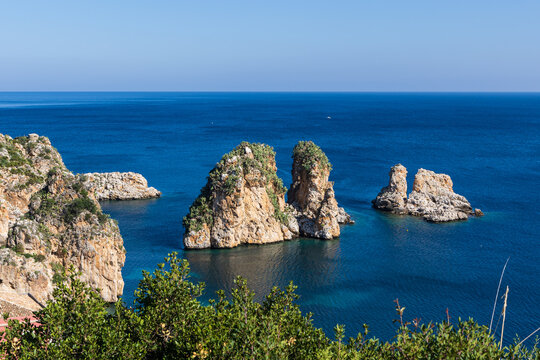 Faraglioni di Scopello
