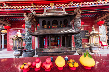 Longshan Temple, Shuangyuewan, Huidong, Huizhou, Guangdong, China © hu