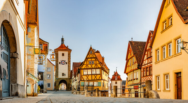 Altstadt mit Pl&ouml;nlein in Rothenburg ob der Tauber, Deutschalnd