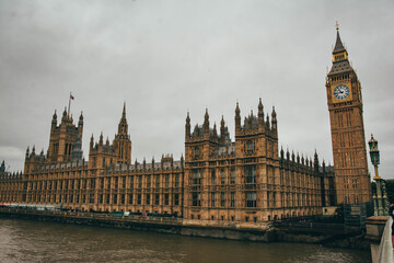 Fototapeta premium The Palace of Westminster and Big Ben in London