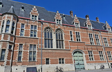 Fototapeta premium Malines (Mechelen): il Palazzo di Margherita d'Austria, noto anche come Hof van Savoye, Fiandre, Belgio