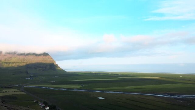 road to the mountains iceland