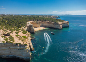 Costa do Algarve, Portugal © Aleksandra