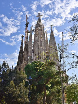 Sagrada Familia Almost Completed After 144 Years