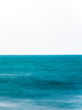 sky and sea of the horizon line at the ocean