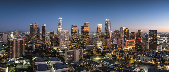 Aerial view of the Los Angeles skyline at night in California. © Chenxiaoyang