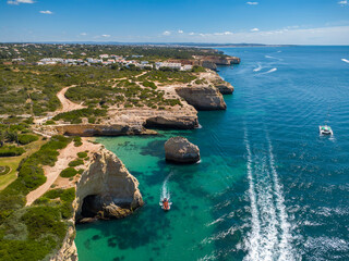 Costa do Algarve, Portugal © Aleksandra