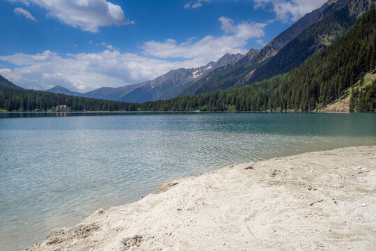 Italy, South Tyrol, Lake Antholz in the Rieserferner-Ahrn Nature Park