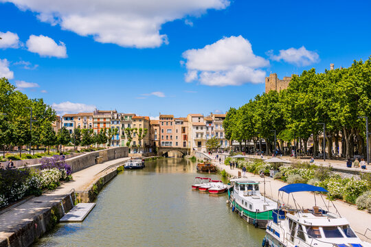 Le Canal de la Robine &agrave; Narbonne en France