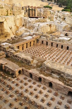 Roman Bath in downtown Beirut, part of the archaeological trail, Beirut, Lebanon, Middle East, Asia