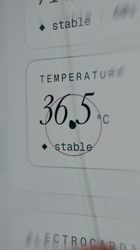 Temperature reading of 36.6 degrees Celsius labeled as stable