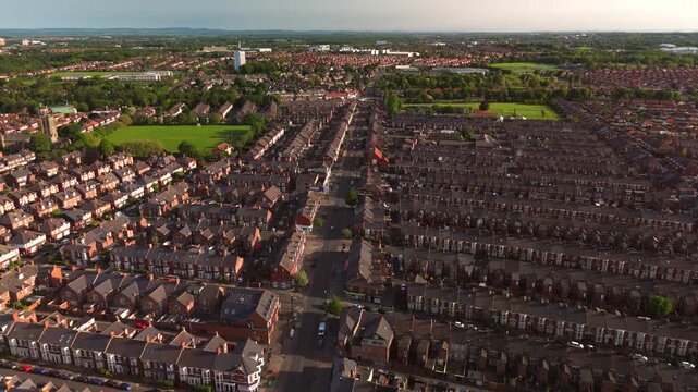 Newcastle upon Tyne UK: 25th May 2026: Drone footage shows terraced houses on Chillingham Road  Heaton, Newcastle upon Tyne at dawn. Rows of Tyneside flats im the early morning light create a unique u