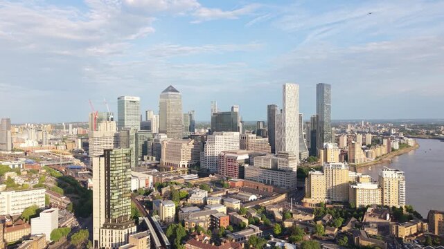 Canary Wharf London Financial District Skyline River Thames