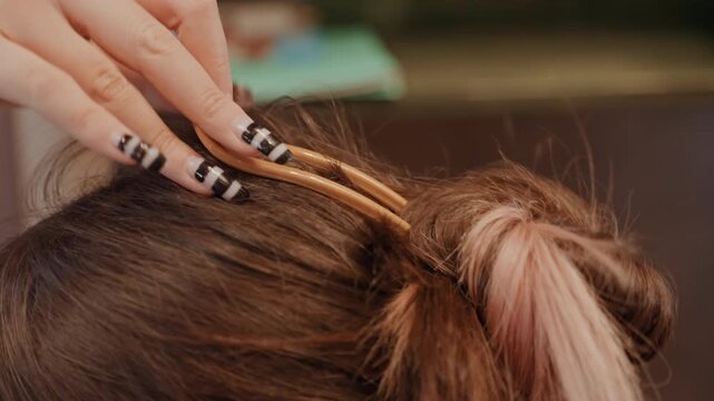 Comfortable look with flow. Relaxed hairstyle in cozy environment. Effortless hair with gentle style at home. Casual elegant hairdo showcasing relaxed and flowing style within cozy setting