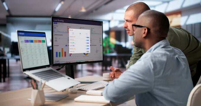 Sales Manager Studies Lead Scoring Dashboard