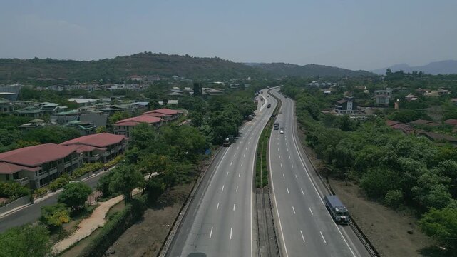 Expressway Landscape with Sparse Traffic Near Lonavala