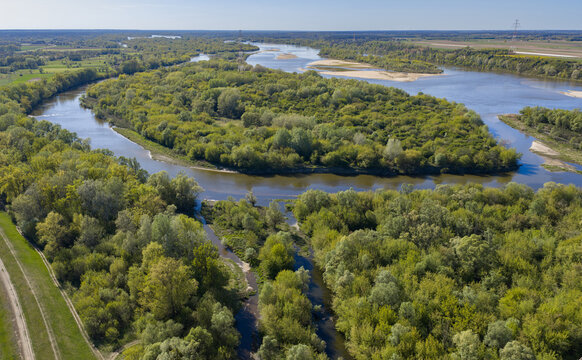 The Vistula River near the town of Wyszogr&oacute;d. Central Poland.