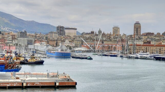 port de g&ecirc;nes en Italie