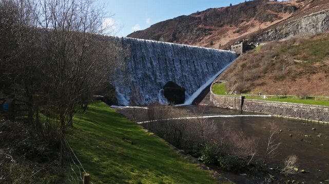 Cabon Coch Dam overflowing, Elan Valley