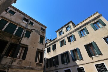 Fototapeta premium Old town in the Dorsoduro district of Venice, Italy