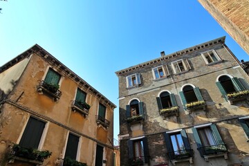Obraz premium Old town in the Dorsoduro district of Venice, Italy