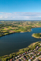 Jezioro Rajgrodzkie – jezioro leżące na terenie Pojezierza Ełckiego. Polska  © Tomasz Warszewski
