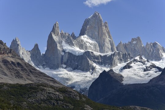 Cerro Fitz Roy, Los Glaciares National Park, El Chalt&eacute;n, Santa Cruz Province, Patagonia, Argentina, South America