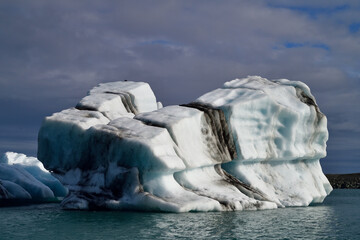 Ice floating in the ocean - Iceland bay © astrug