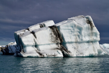 Ice floating in the ocean - Iceland bay © astrug