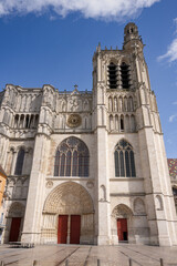 Fototapeta premium Sens Cathedral is a Catholic cathedral located in the city of Sens, in Burgundy-Franche-Comté, in eastern France.