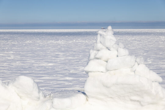 Frozen Baltic Sea, R&uuml;gen, 2026