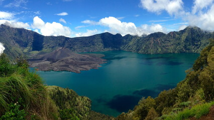 Fototapeta premium lake in the mountains