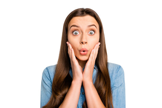 Portrait of shocked astonished funky person youth girl hear news stay stupor voiceless speechless anxious about her failure wear casual style outfit isolated over white color background