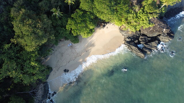 plage sauvage de Mayotte